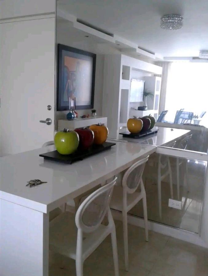 Beach Apartments At Marbella Del Caribe San Juan Exterior foto